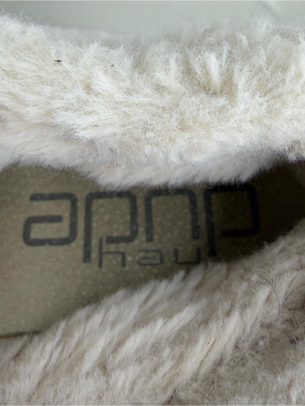 Hey Dude Britt Faux Fur Lined Light Brown Slip On Bootie Sz 7 Women’s - Picture 6 of 7
